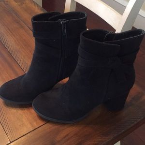 payless shoes and boots